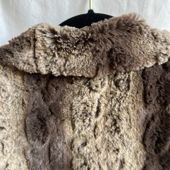 Betsey Johnson brown tones faux fur vest, size S - Picture 4 of 7